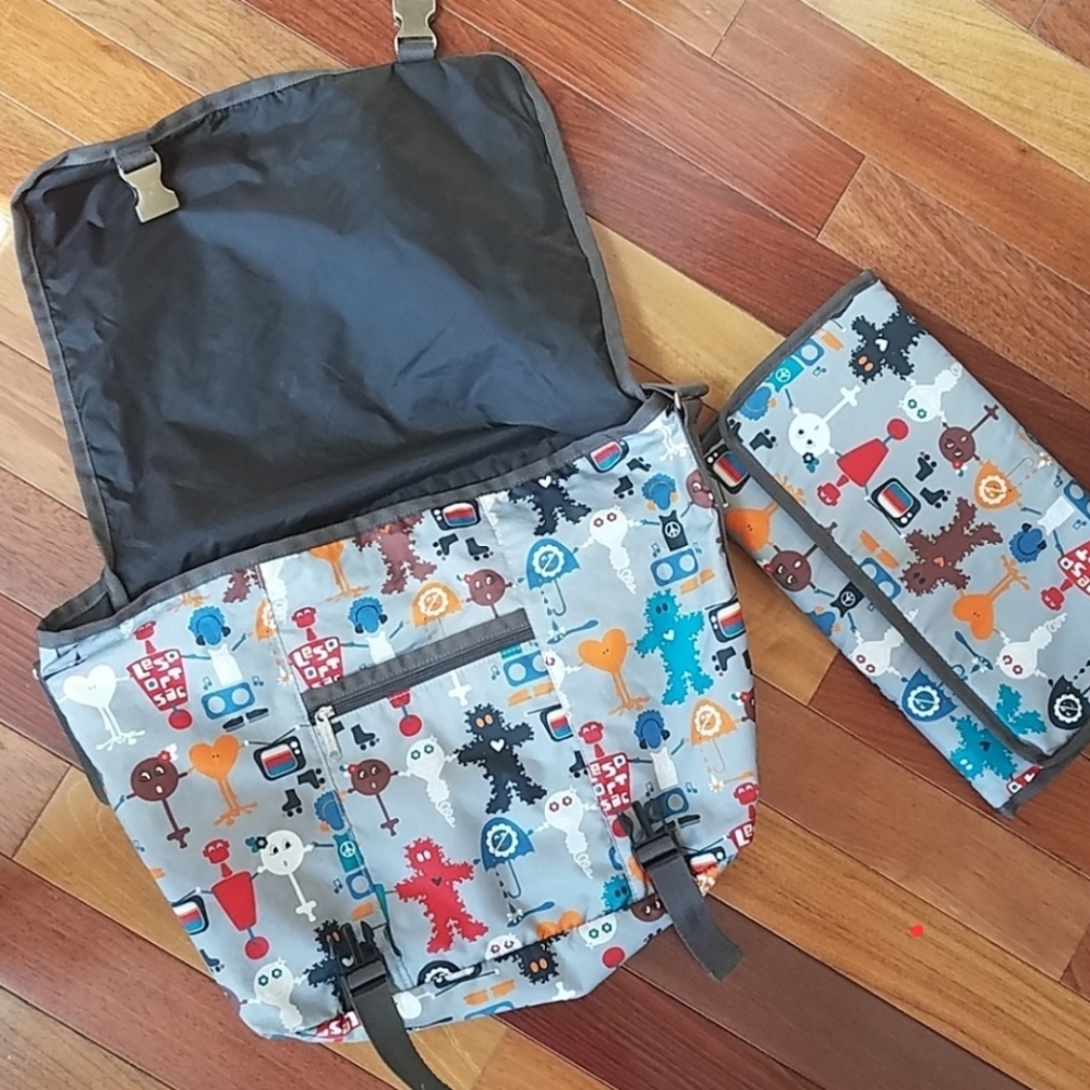 Diaper bag - Picture 2 of 2